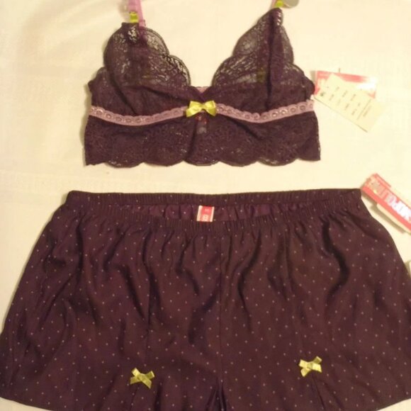 COSMOPOLITAN Medium Pajama Short Small Lace Bra Top NWT Sleepwear - Picture 7 of 11